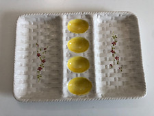 superbe plat présentoir à oeufs en faïence tressée