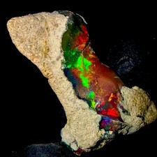 Éthiopien Feu opal gemstone