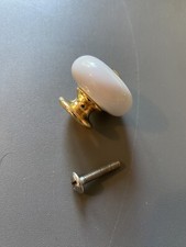 poignée bouton porte meuble porcelaine blanche et laiton doré vintage