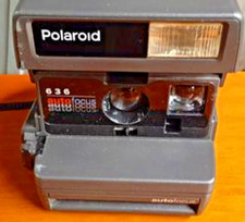 polaroïd 636 close up pour