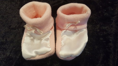 Joli chausson bébé fille