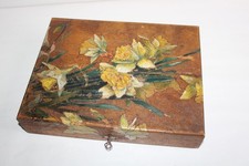 Ancien coffret en bois