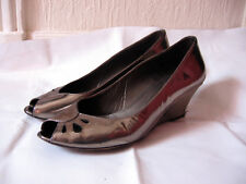 Escarpin en cuir argenté «Maje» T : 40