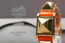 avec boîte [presque comme neuf] Hermes Medor ME1.201 cadran blanc quartz...