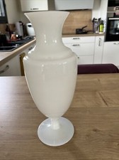 Vase Opaline Sevres Vintage