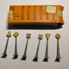 Lot de 6 signaux réf : 683 - marque JOUEF HO
