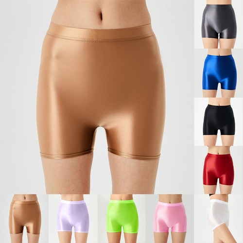 Short brillant sexy huile - à, l'huile
