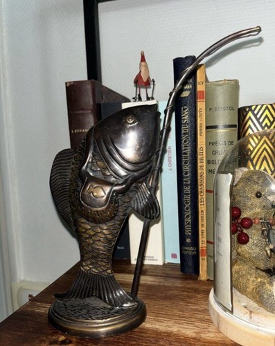 Ancien trophée pêche - ancien,