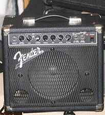 Fender Frontman Electric Guitar Amplifier. Or small PA system! w/FREE NEW mic!