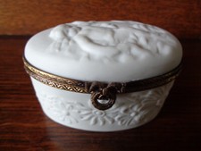 BOITE A PILULE PILULIER DECOR