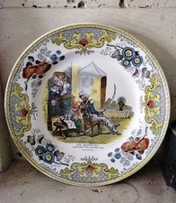 Assiette Ancienne Polychrome Creil Et Montereau Sur Le Thème Militaire