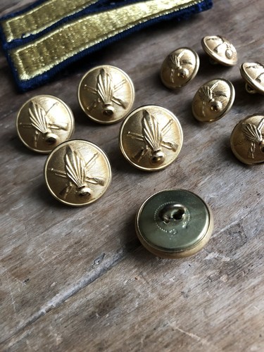 Ancien boutons uniforme - boutons,