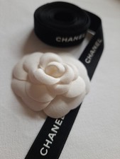 Chanel 1 Camélia et 1 Ruban