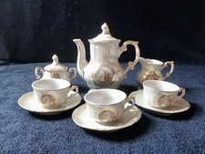 Dinette vintage. Service à