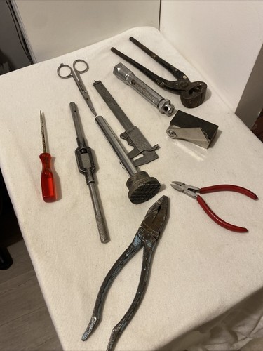 Lot outils anciens - outils,