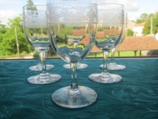 6 Verres a vin blanc en cristal de Baccarat du modèle chablis gravure 5588