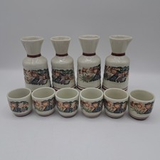 Ensemble de saké style Kutani avec glaçure craquelée - 4 Tokkuri & 6 Ochoko, ...