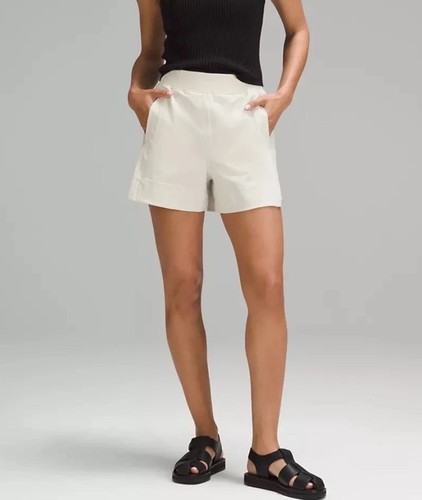 Nwt lululemon stretch woven - lululemon,
