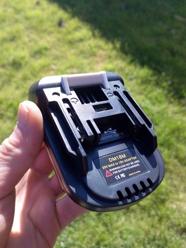 Adaptateur batterie dm18m - batterie, 18v