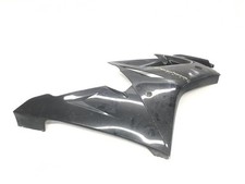 Cache flanc de carenage droit