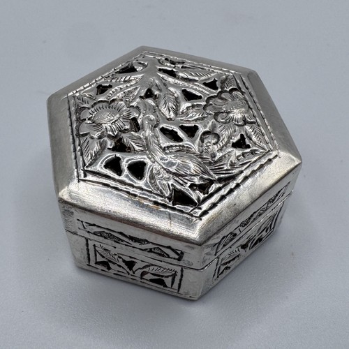 Boite pilules ancienne - boite,