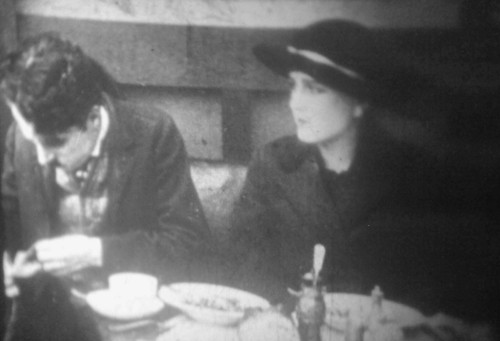 Charlot sec film - charlot, à