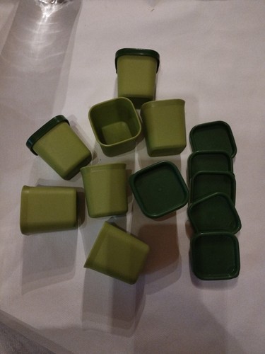 Marque tupperware pots - marque,