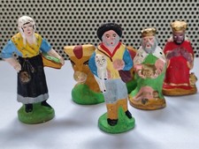 4 Santons 1 Vache en argile 7 à 8 Cm