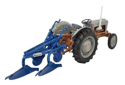 Universal hobbies tracteur - hobbies,