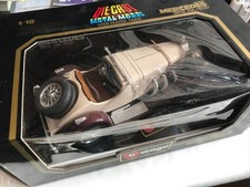 Mercédès BENZ SSK Burago 1/18 En Boite