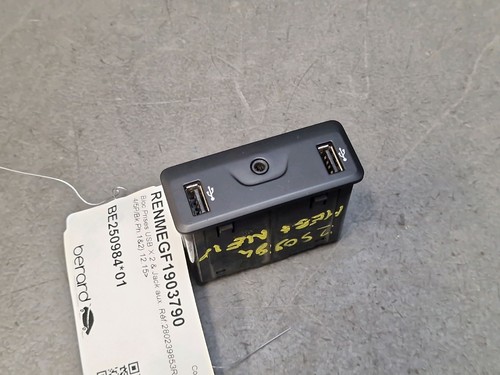 Prises usb jack renault - prises,
