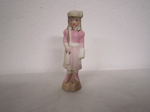 Figurine statuette biscuit - en,