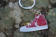 D02 PORTE CLE CLES BASKET ROUGE  JORDAN VANS NIKE ADIDAS PUMA ASICS CONVERSE