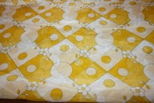 Coupon de tissu ancien