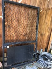 Portail en fer forgé 1 mètre sur 1,70 mètres 