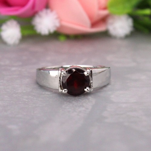 Bague alliance femme grenat