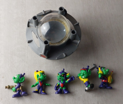 Lot anciennes figurines - , +