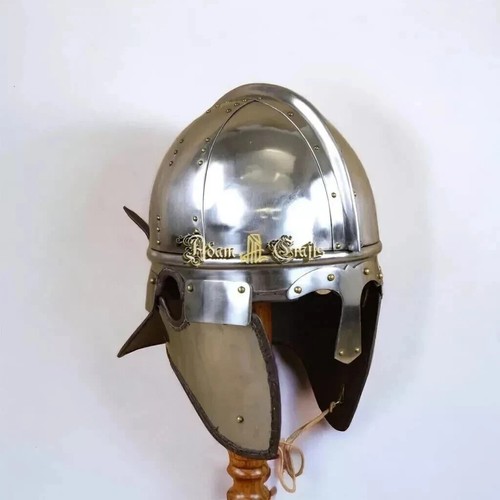 Partager casque médiéval - partager,