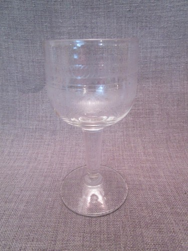 Verre table ancien - verre,