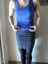 JUPE KARL MARC JOHN    Taille  S