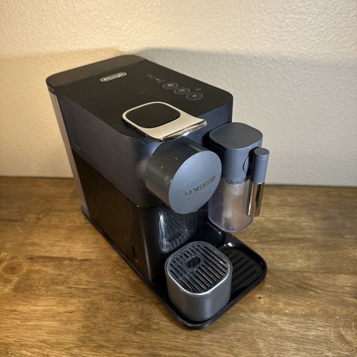 Nespresso lattissima one - one, by