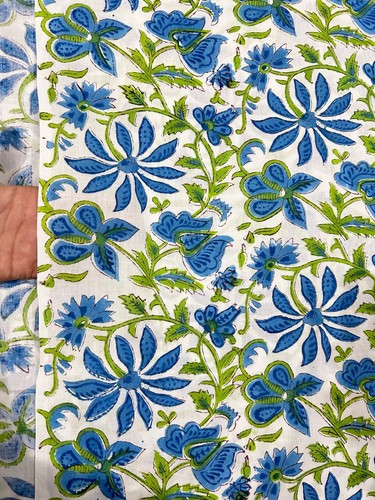 Tissu floral indien naturel