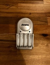 Chargeur de Piles Energizer - Chargeur de Piles Rechargeable AA et AAA -Original