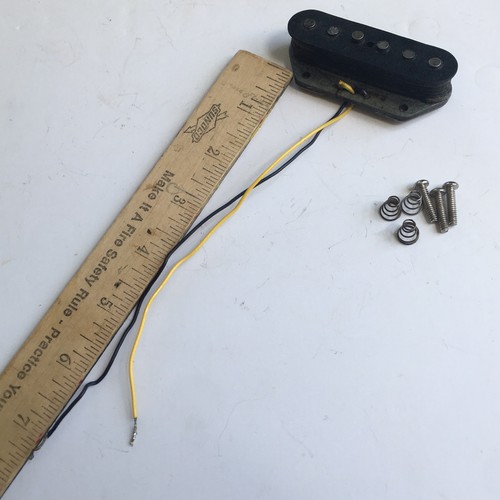 Vintage 1970s fender - vintage,