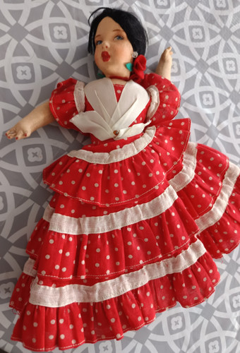 Poupée folklorique espagnole
