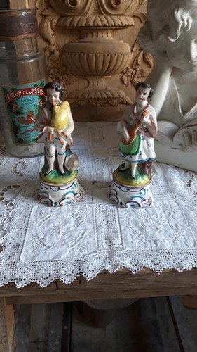 Sujets musiciens biscuit - 2, en