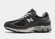 New Balance 2002R En Gris Foncé Toutes Tailles Stock Limité