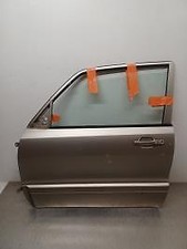 Porte avant gauche MITSUBISHI PAJERO 3 PHASE 2 4X4 3.2 Di-D160 Instyl/R:97206717