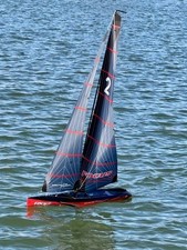 Voilier RC FOCUS V2 Racing Yacht 995 mm reconditionné