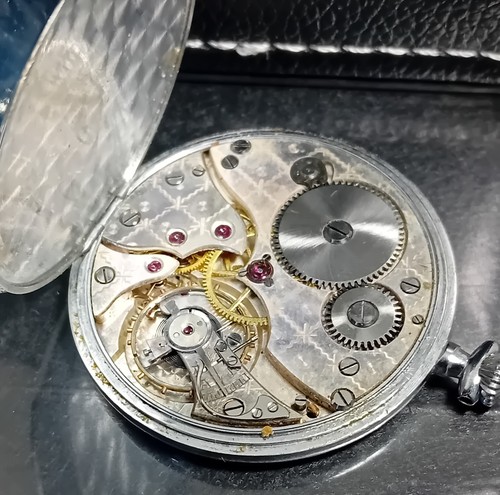 Ancienne montre mécanique - ancienne, de